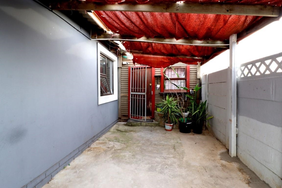 3 Bedroom Property for Sale in Woodlands Western Cape